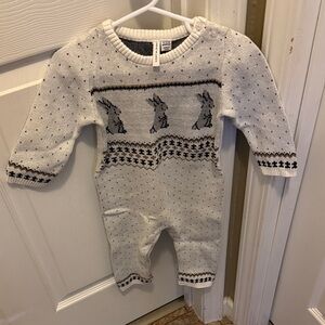 Janie and Jack- Knit Baby Romper with bunnies 🐰 🐰 Perfect for this spring.